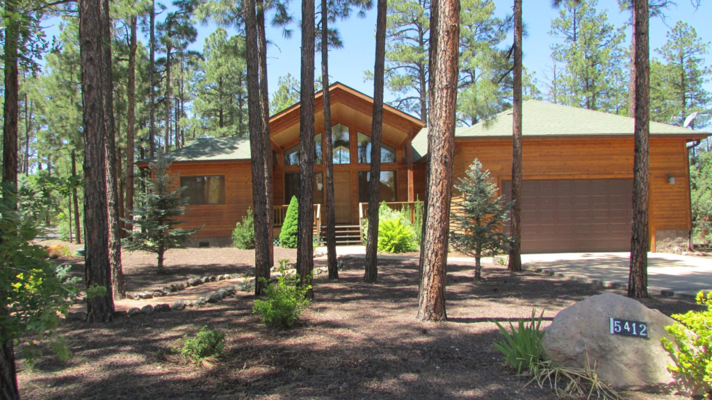 Lakeside Cabin in Lakeside, AZ